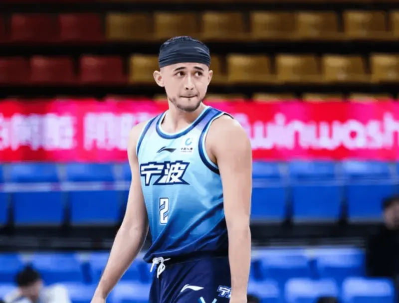 开云体育下载-CBA潜力赛：卡米然10分&amp;amp;彰华非9分，宁波23-18战胜广州